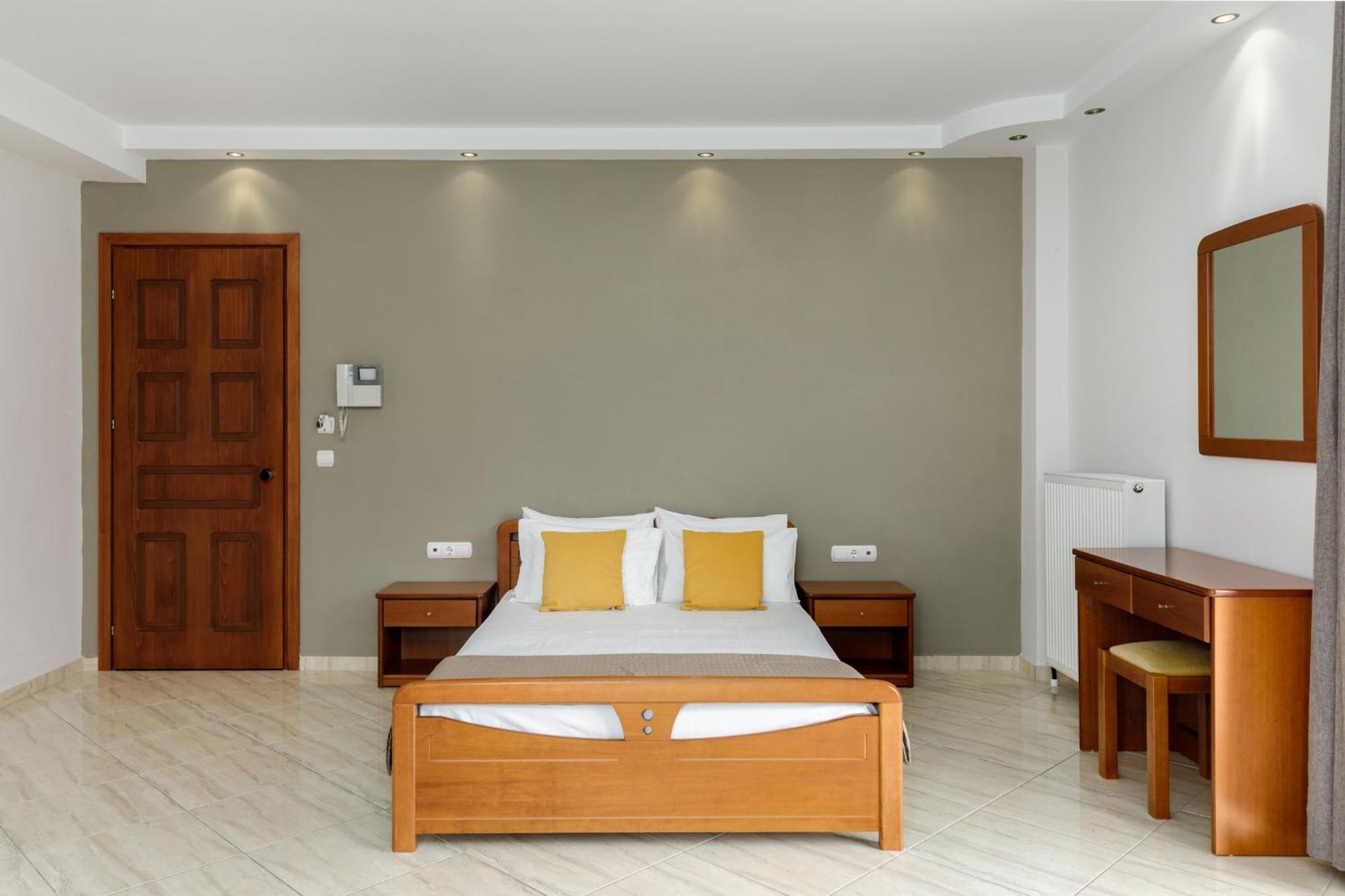 Agyra Seaview Hotel By Panel Hospitality Неї-Порі Екстер'єр фото